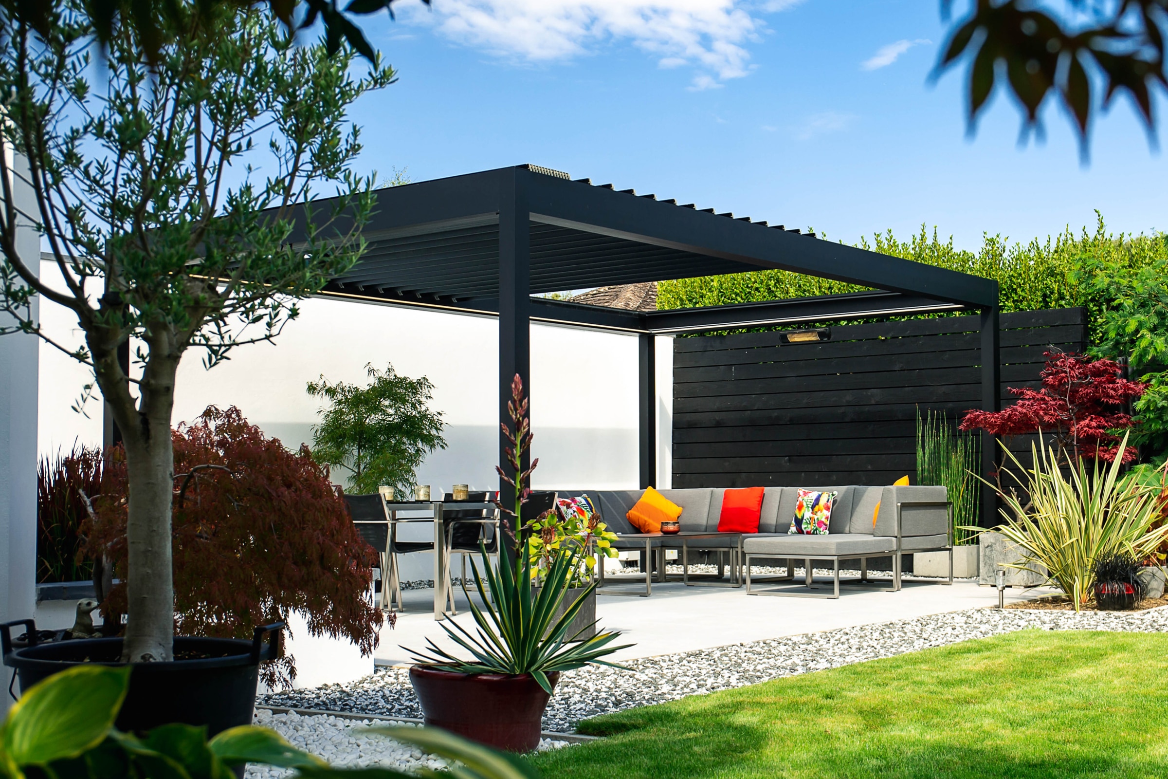 Caribbean Blinds Prestige Outdoor Living Pod