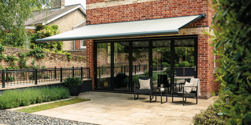 Energy-Efficiency: Awnings and Sheer Shades - appblinds.com
